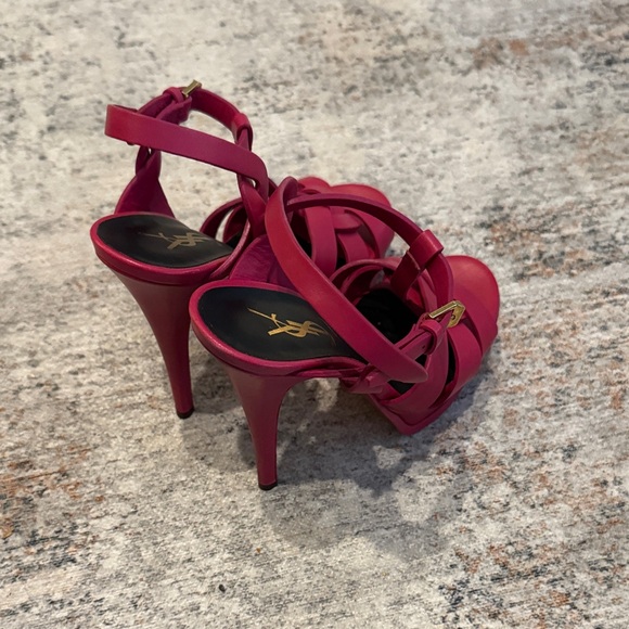 Yves Saint Laurent High tribute Fuchsia Strappy Heels size 34,5 - Picture 4 of 8